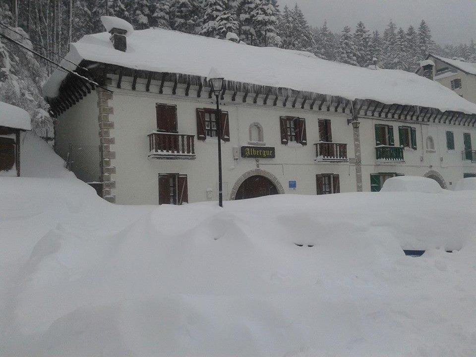 Albergue De Canfranc Estacion Extérieur photo