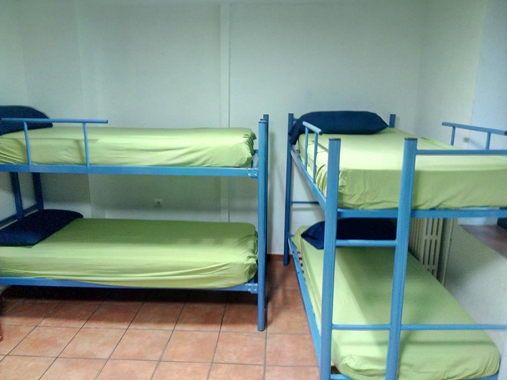 Albergue De Canfranc Estacion Chambre photo