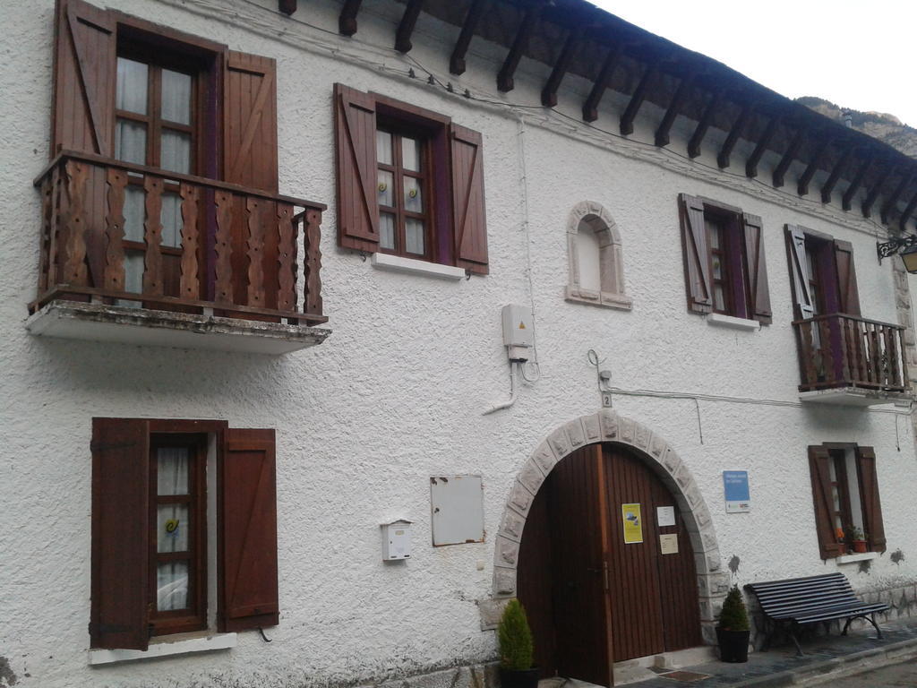 Albergue De Canfranc Estacion Chambre photo